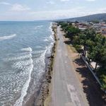 Samsun'da kıyı erozyonu yola kadar ulaştı, yapıları tehdit ediyor