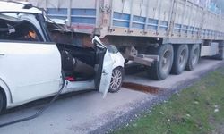 CENAZE YOLUNDA KAHREDEN KAZA: 2 ÖLÜ!