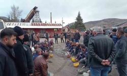 MADEN İŞÇİLERİNDEN EYLEM