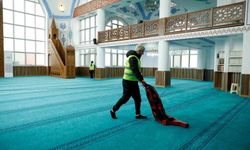 Başkan Kurnaz: 'İbadethanelerimizi Ramazan ayına hazırlıyoruz'