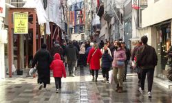 DİKKAT! SALGIN RİSK GRUPLARINI VURUYOR!