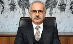 BAKAN AÇIKLADI: ÇOCUKLARA SOSYAL MEDYA KAPALI!