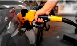 SON DAKİKA: AKARYAKITTA DEV ZAM!