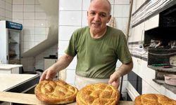 SOFRALARDA PİDE, FIRINDA ALIN TERİ