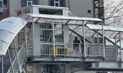 Üst geçit asansöründe sona gelindi