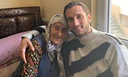 YAZICI AİLESİ YASTA