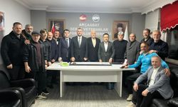 MHP TRABZON’DAN SPOR CAMİASINA ÇIKARTMA