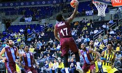 TRABZONSPOR İSTANBUL'DA KIL PAYI KAYBETTİ!