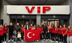 ŞAMPİYONUMUZA COŞKULU KARŞILAMA!