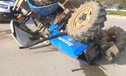 Traktör ile ambulans çarpıştı!