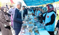 Düzce'de ihtiyaç sahibi nişanlı gençler için hayır çarşısı