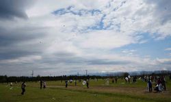 Kastamonu'da 23 Nisan çocukları, uçurtma uçurarak gönüllerince eğlendi