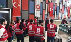 Kızılay gönüllülerine acil çağrı yönetimi anlatıldı