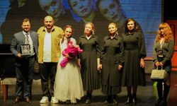 TRABZON’DA TİYATRO FESTİVALİ COŞKUSU SÜRÜYOR