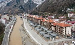 6 KİŞİLİK KURUMDA KENDİNE 8 MAAŞ BAĞLAMIŞ!
