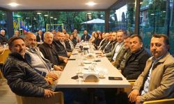 AK Parti'de kusursuz toplantı