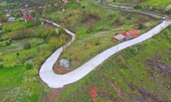 Ordu'da beton yol çalışmaları devam ediyor