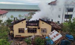 Trabzon'un Araklı ilçesinde yangında 2,5 ton fındık kül oldu