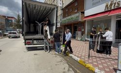 Turhal'da taşkın riskine karşı esnaf kepenk kapattı