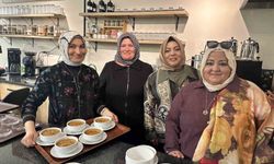 Türkiye'nin ilk ekolojik marketinde vatandaşlara ekşili pilav ikramı