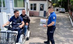 Yaralı kırlangıca polis şefkati