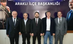 ANAHTAR PARTİ ARAKLI’DA SAHAYA İNDİ: 41 MAHALLE BAŞKANI ATANDI!