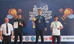 TRABZONLU KEREM TALHA HOLOĞLU’DAN ANTALYA'DA DÜNYA KUPASI'NDA ÇİFTE ZAFER!