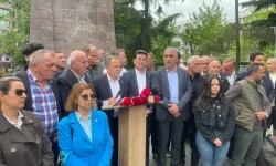 CHP TRABZON ÖRGÜTÜ MEYDAN PARKINDAN SESLENDİ: "BU BİR SİVİL DARBEDİR!