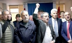 "BİZİM GENEL BAŞKANIMIZI ÖZGÜR ÖZEL'DİR"