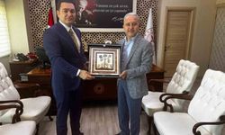 Başsavcı Emre'den Dr. Yılmaz'a veda ziyareti