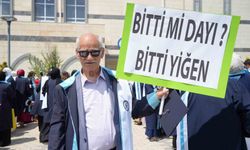 Bayburt'ta azmin hikâyesi: 71'inde başladığı üniversiteden 75 yaşında mezun oldu