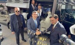 Cumhurbaşkanı Yardımcısı Yılmaz: 'Türkiye, çevresindeki tüm krizlere rağmen istikrarını koruyor'