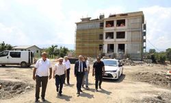 Dikmeli İlkokulu inşaatında çalışmalar yerinde incelendi