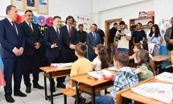 Gümüşhane'de 17 bin 183 öğrenci karne sevinci yaşadı