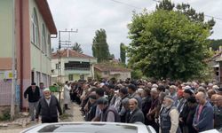 İş kazasında hayatını kaybeden genç işçi son yolculuğuna uğurlandı