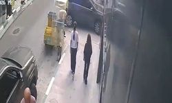 Kontrolden çıkan otomobil duvara çarparak durdu
