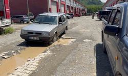 Su hattı çalışması sanayi esnafını mağdur etti