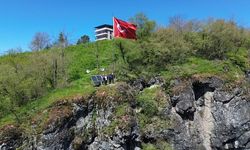 Yıldırım düşmesi sonucu merkezi ezan sistemi kullanılamaz hale geldi