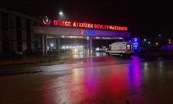 Düzce'de tarım aracı devrildi: 3 yaralı