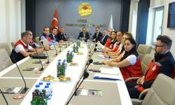 Giresun'da kahverengi kokarcaya karşı 130 bin samuray arısı doğaya salındı