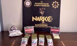 Kastamonu'da bin 699 adet sentetik ecza hapı ile 387 gram amfetamin ele geçirildi