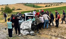 Bölgemizde üç araç çarpıştı: 1 ölü, 5 yaralı