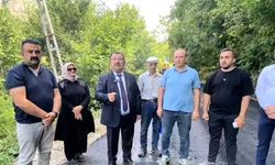 BİRİLERİ KONUŞUR BİZ İŞ YAPARIZ  ŞAVŞAT BAŞTAN SONA ASFALT OLUYOR
