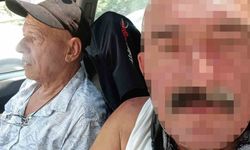 Ev arkadaşını kafasını çekiçle ezerek öldürdü