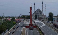 Yıkımı süren Reşadiye Viyadüğü'nde ilk beton blok sökülerek alındı