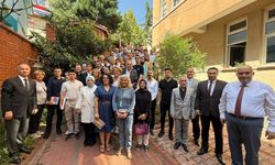 Artvinliler Hizmet Vakfı takdiri hak ediyor