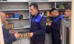 Bayburt'ta okul kantinlerine zabıta denetimi