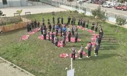 Bolu'da Cumhuriyet coşkusu gökyüzünde