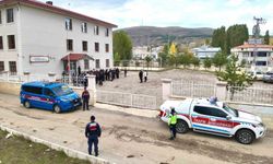 Jandarmadan Gökçedere'de okul denetimi