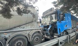 Samsun'da 3 aracın karıştığı zincirleme kaza: 1 yaralı